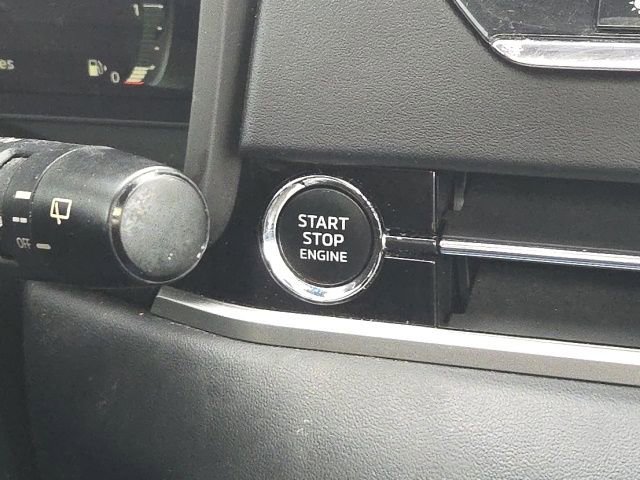 Used 2022 Mitsubishi Outlander SE image 43