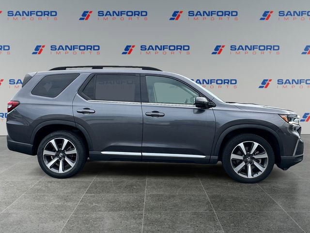 Used 2023 Honda Pilot Elite image 6
