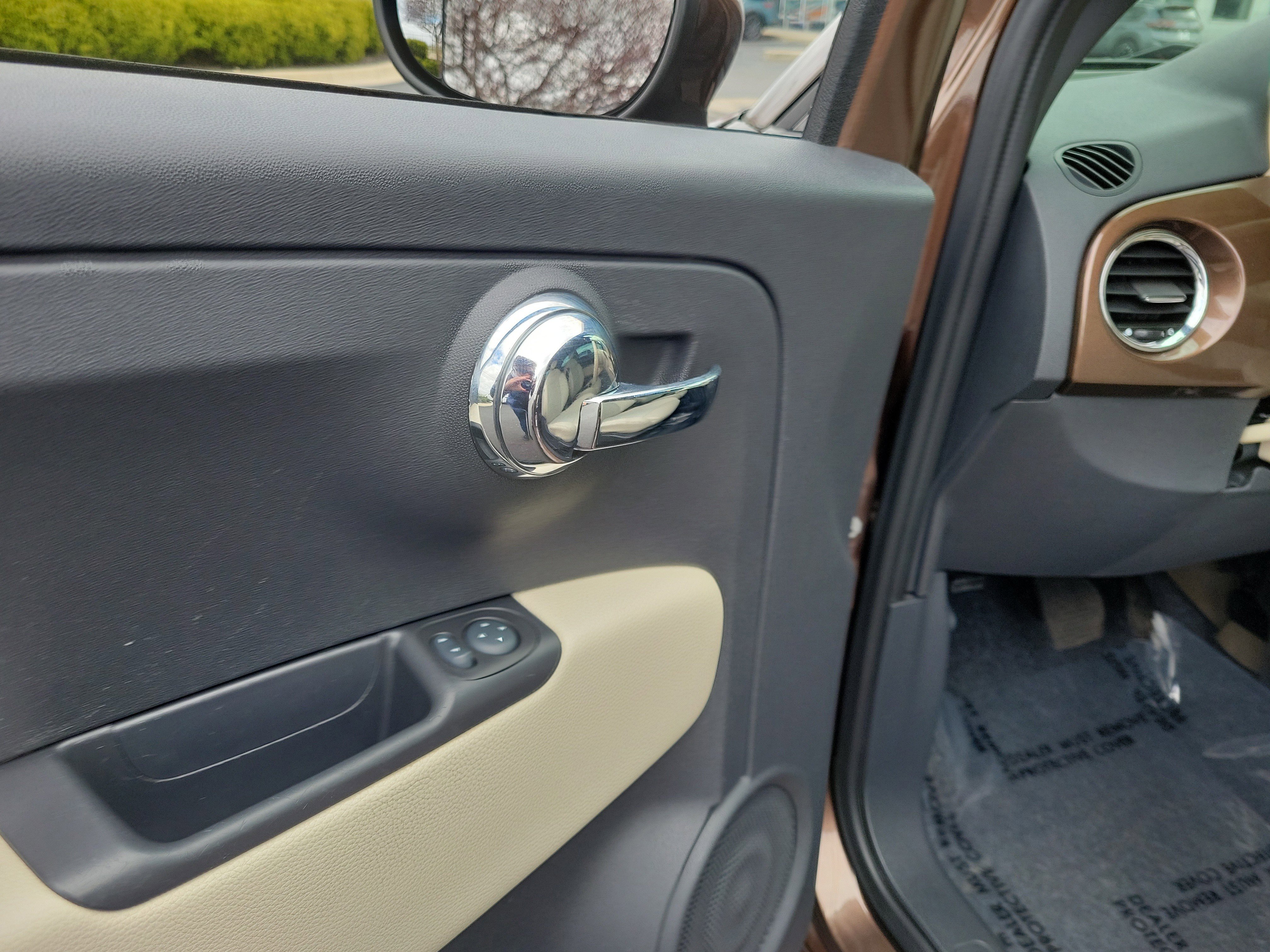 Used 2015 FIAT 500 Sport image 13