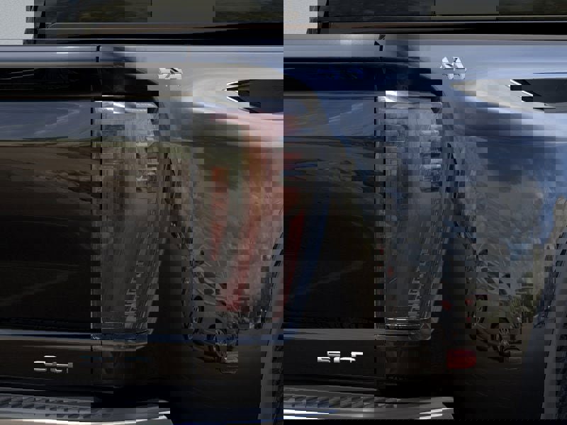 New 2026 GMC Sierra 3500 SLT w/ SLT Premium Package image 11