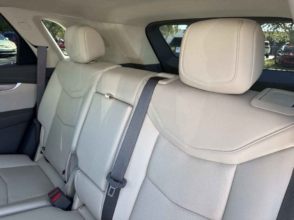 New 2026 Cadillac XT5 Premium Luxury FWD image 14