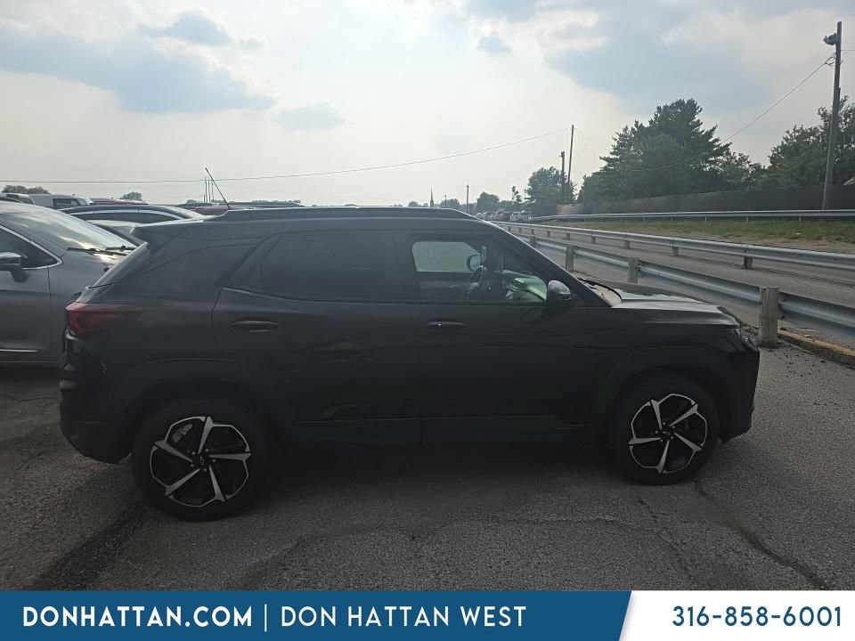 Used 2021 Chevrolet TrailBlazer RS w/ Convenience Package AWD/4WD image 8