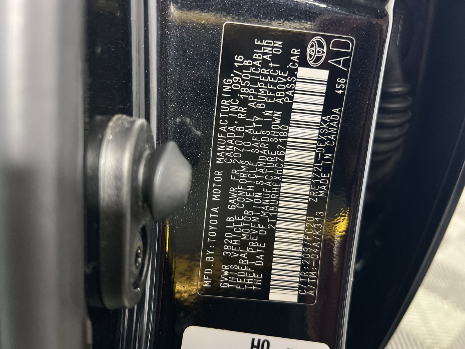 Used 2017 Toyota Corolla SE image 30