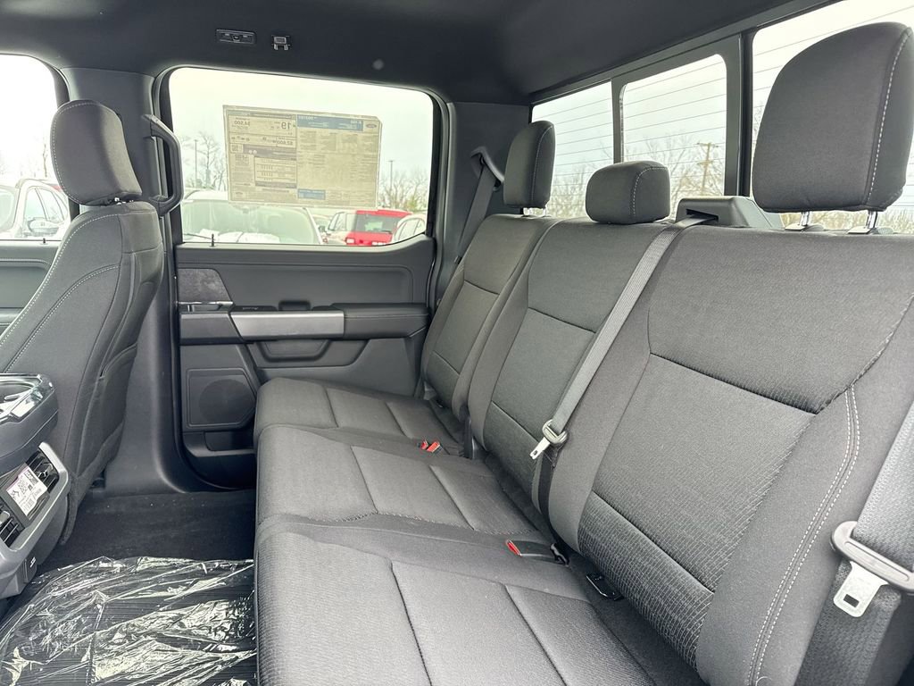 New 2026 Ford F150 XLT w/ Equipment Group 302A MID image 8