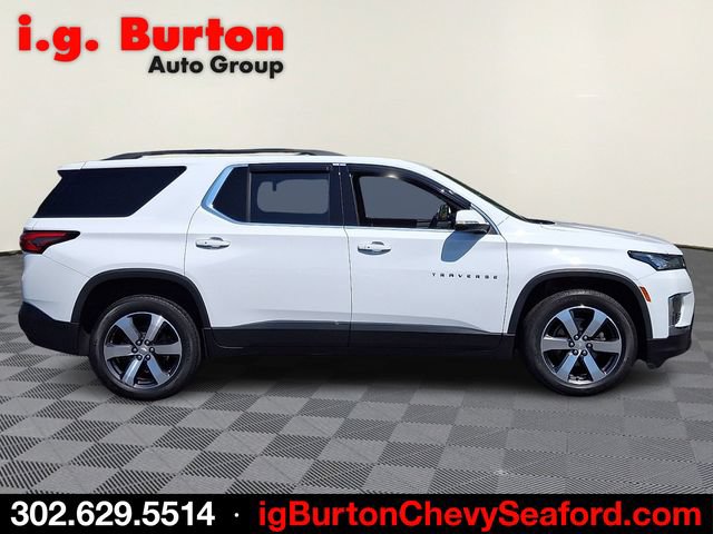 Used 2023 Chevrolet Traverse LT w/ LT Premium Package FWD image 7