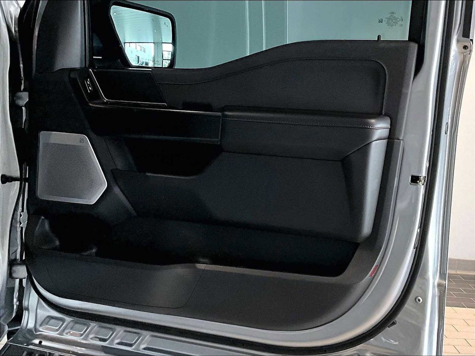 Used 2023 Ford F150 Raptor image 27