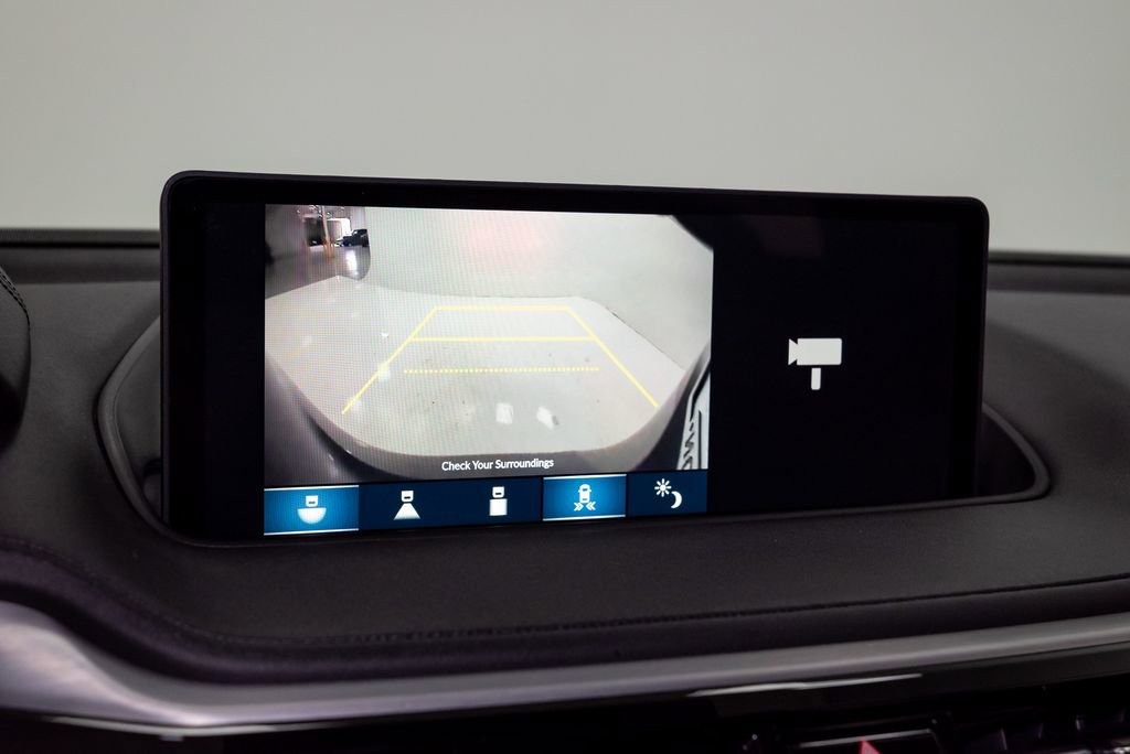 Used 2023 Acura MDX SH-AWD w/ Technology Package image 15