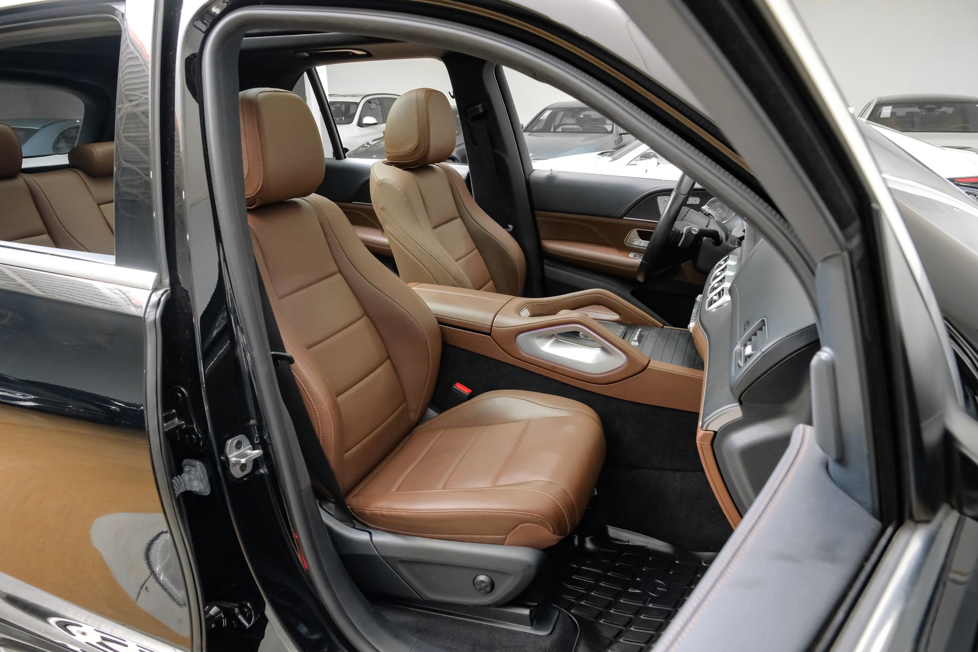 Used 2024 Mercedes-Benz GLE 350 4MATIC image 35