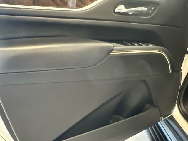 Used 2022 Cadillac Escalade ESV Sport Platinum w/ Heavy-Duty Trailer Package image 24