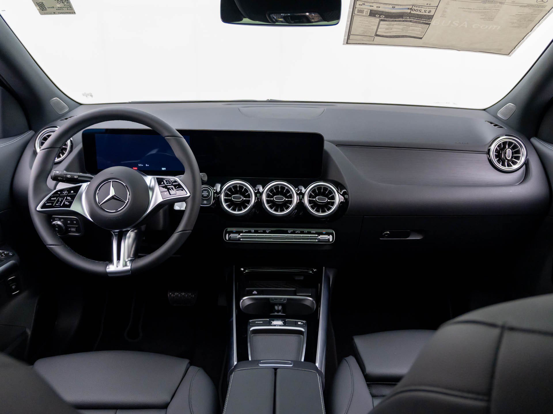 New 2026 Mercedes-Benz GLA 250 4MATIC image 10