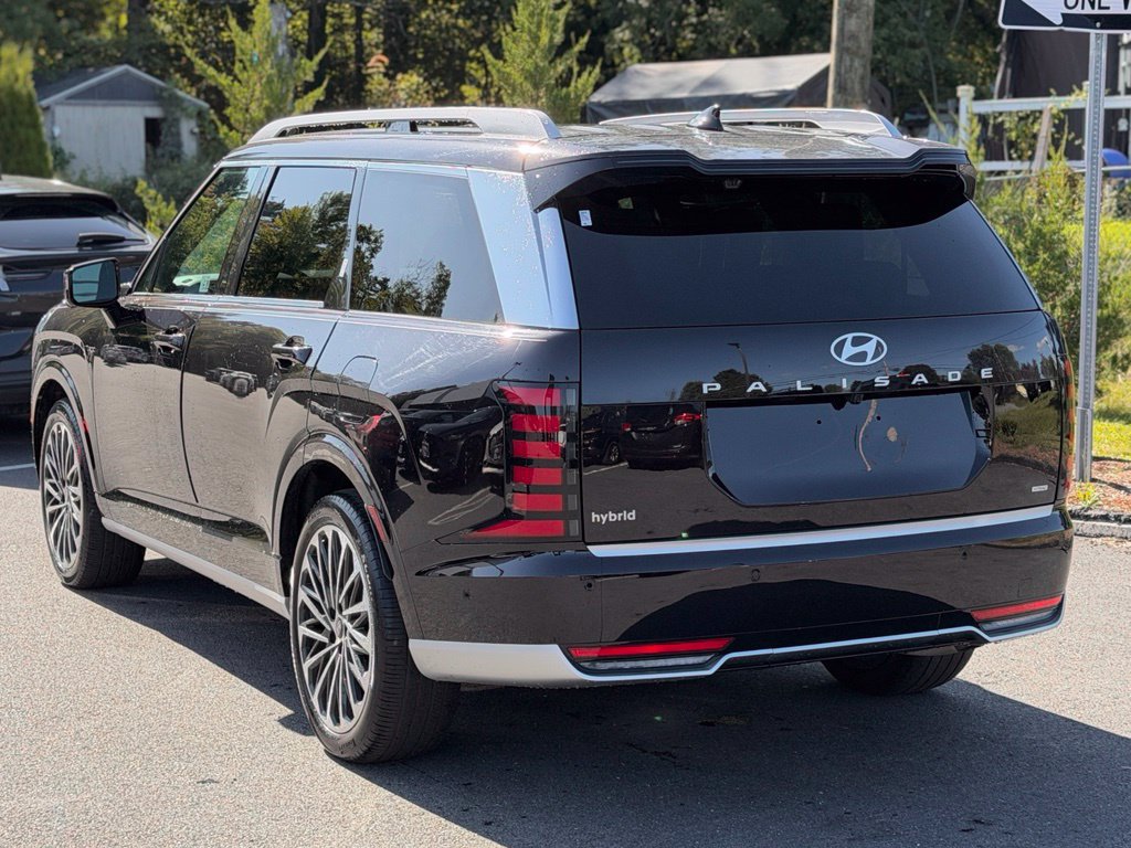 Used 2026 Hyundai Palisade Calligraphy AWD/4WD image 3