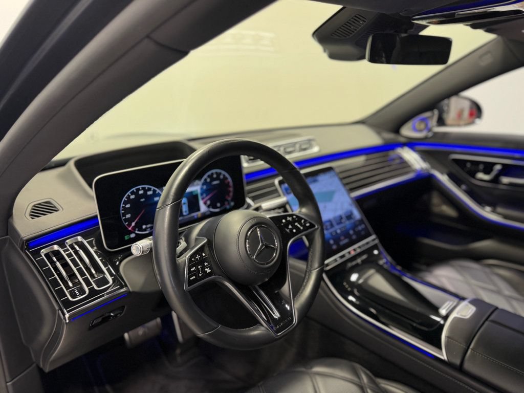 Used 2023 Mercedes-Benz Maybach S 680 4MATIC image 38