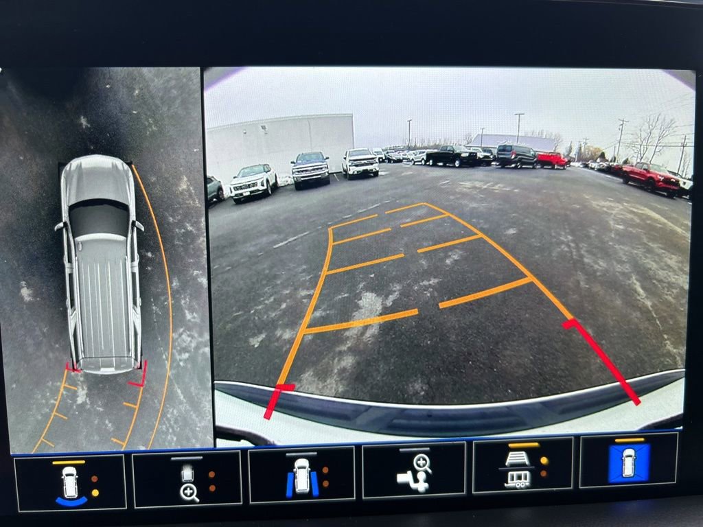 Used 2023 Chevrolet Tahoe RST w/ Luxury Package image 15