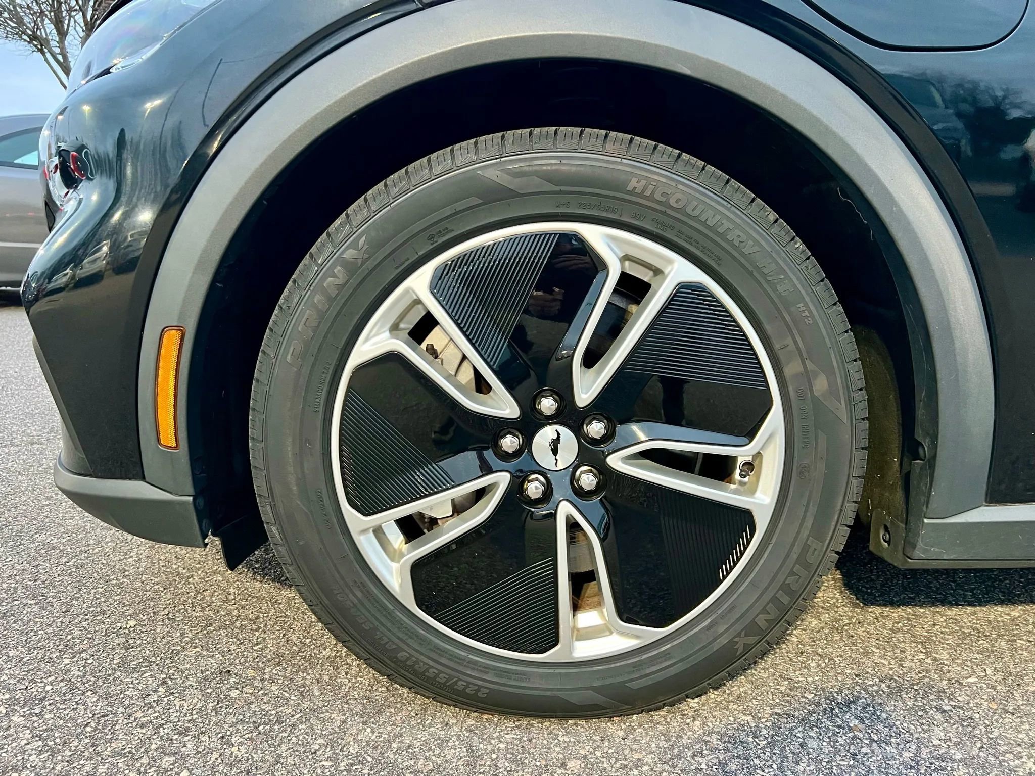 Used 2021 Ford Mustang Mach-E Select w/ Comfort/Appearance Package image 14