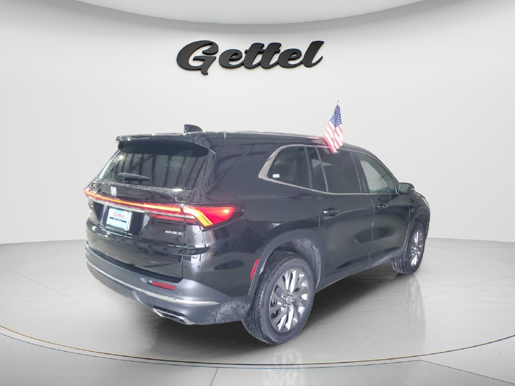 Used 2025 Buick Enclave Preferred AWD/4WD image 5