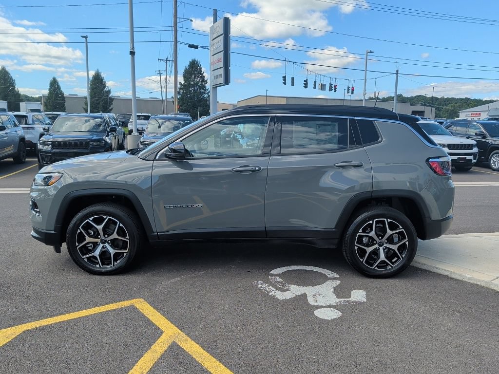 New 2026 Jeep Compass Limited AWD/4WD image 5
