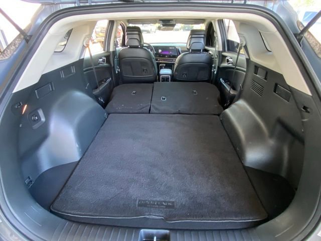 Used 2024 Kia Sportage EX image 29