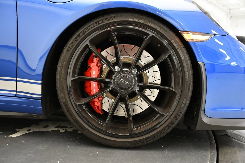 Used 2015 Porsche 911 GT3 image 19