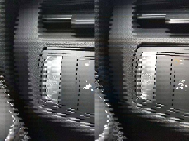 New 2026 GMC Sierra EV Elevation w/ Premium Package image 31