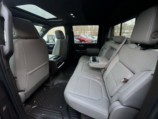 Used 2021 Chevrolet Silverado 2500 LTZ w/ LTZ Convenience Package image 15