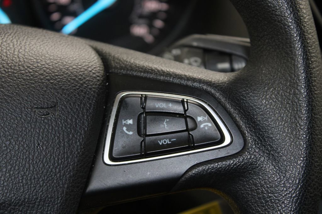 Used 2018 Ford Escape SE FWD image 33