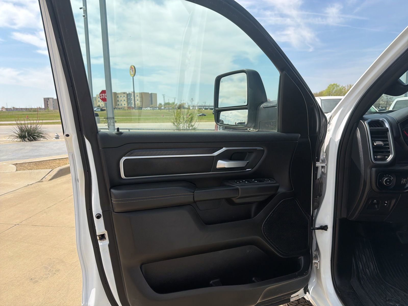 Used 2025 RAM 1500 Lone Star AWD/4WD image 13