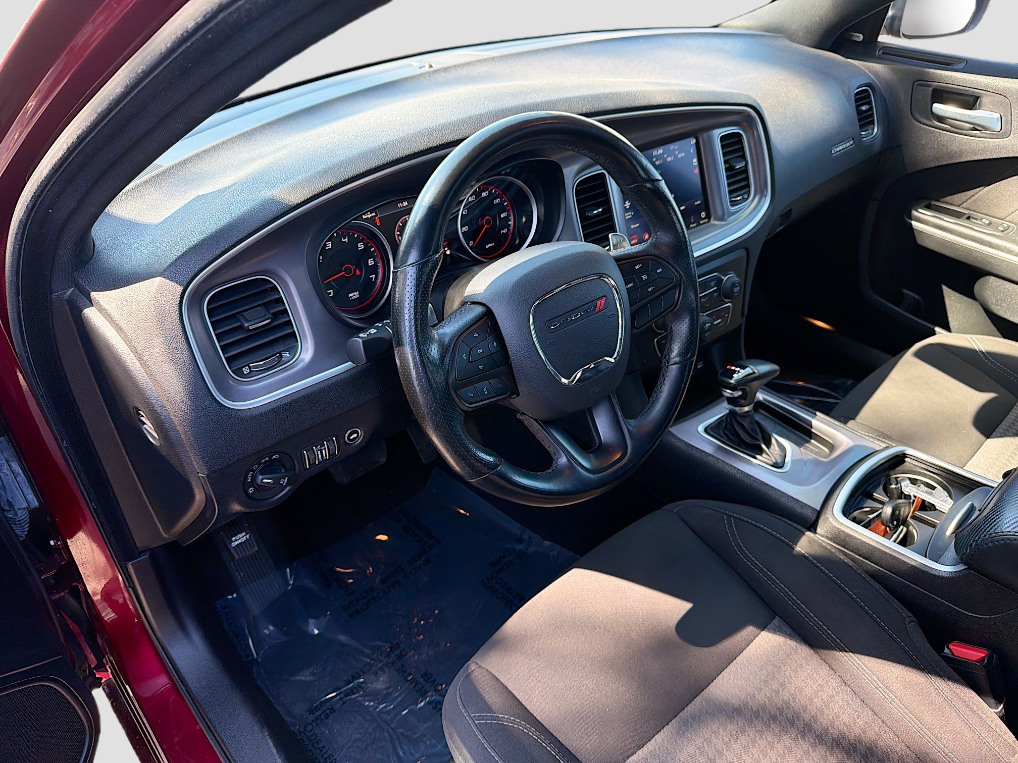 Used 2022 Dodge Charger SXT w/ Driver Convenience Group image 25