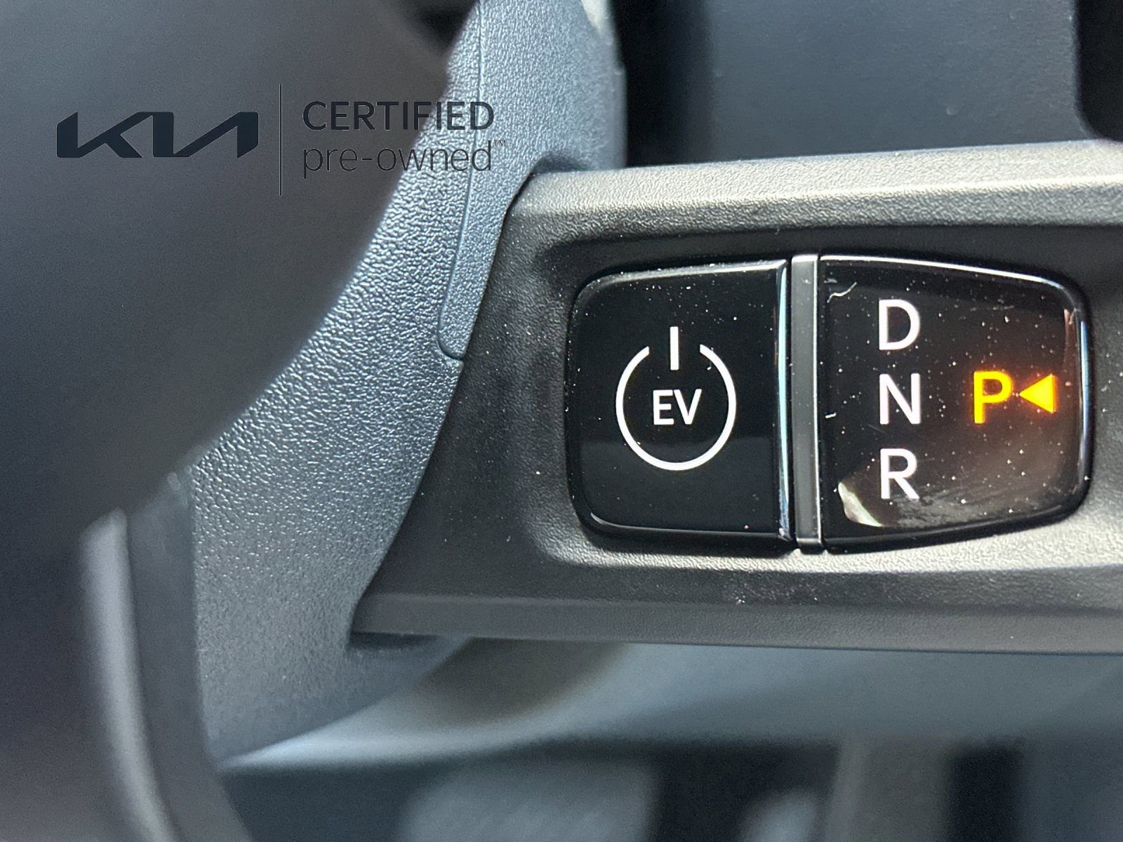 Certified 2024 Kia EV9 Light Long Range image 25