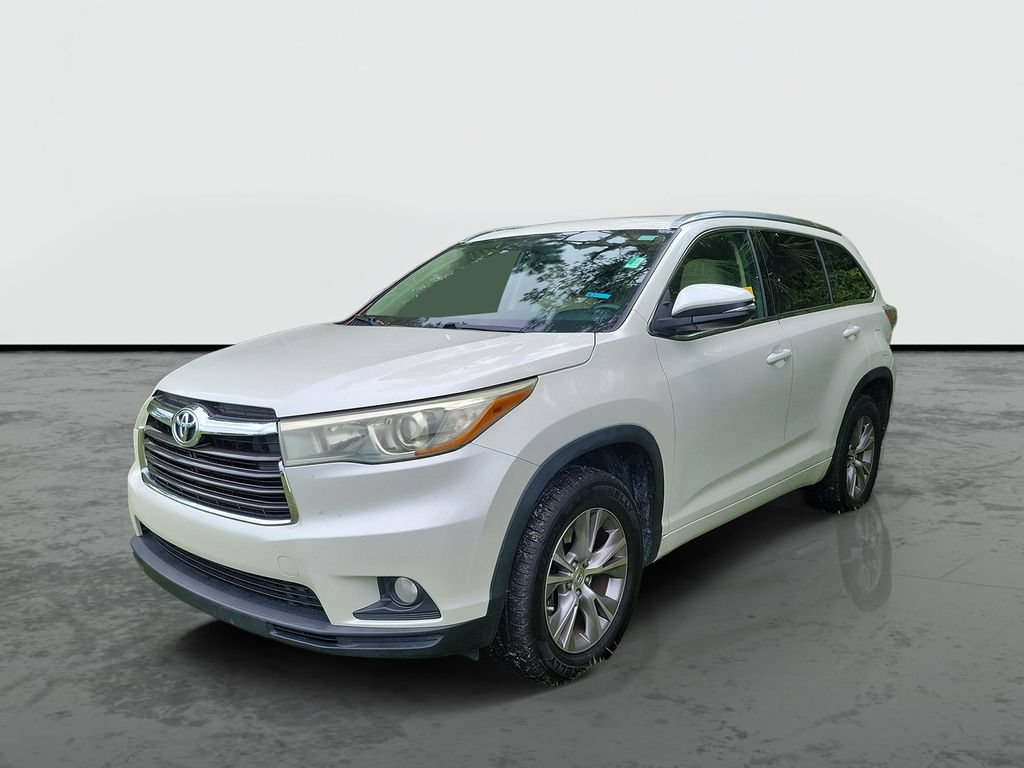 Used 2015 Toyota Highlander XLE FWD image 5