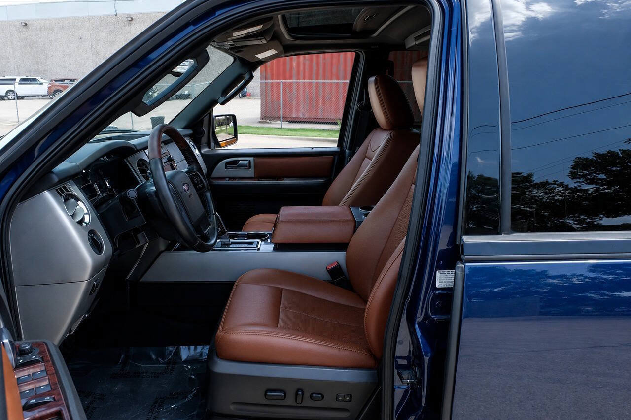 Used 2010 Ford Expedition EL 4WD image 4