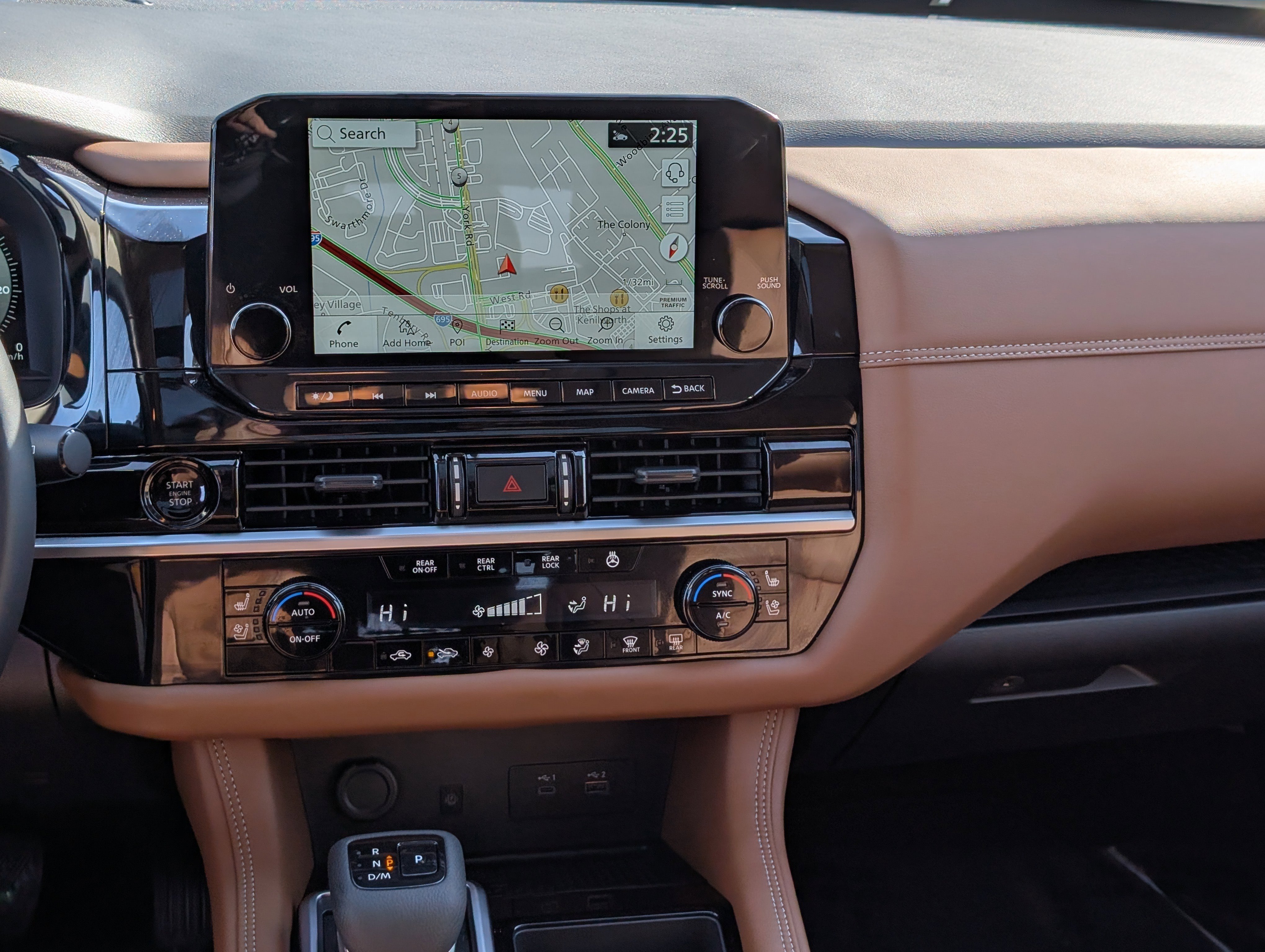 Used 2025 Nissan Pathfinder Platinum image 20