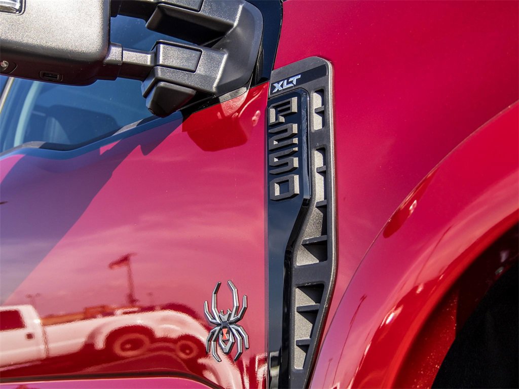New 2026 Ford F250 XLT w/ XLT Premium Package image 4