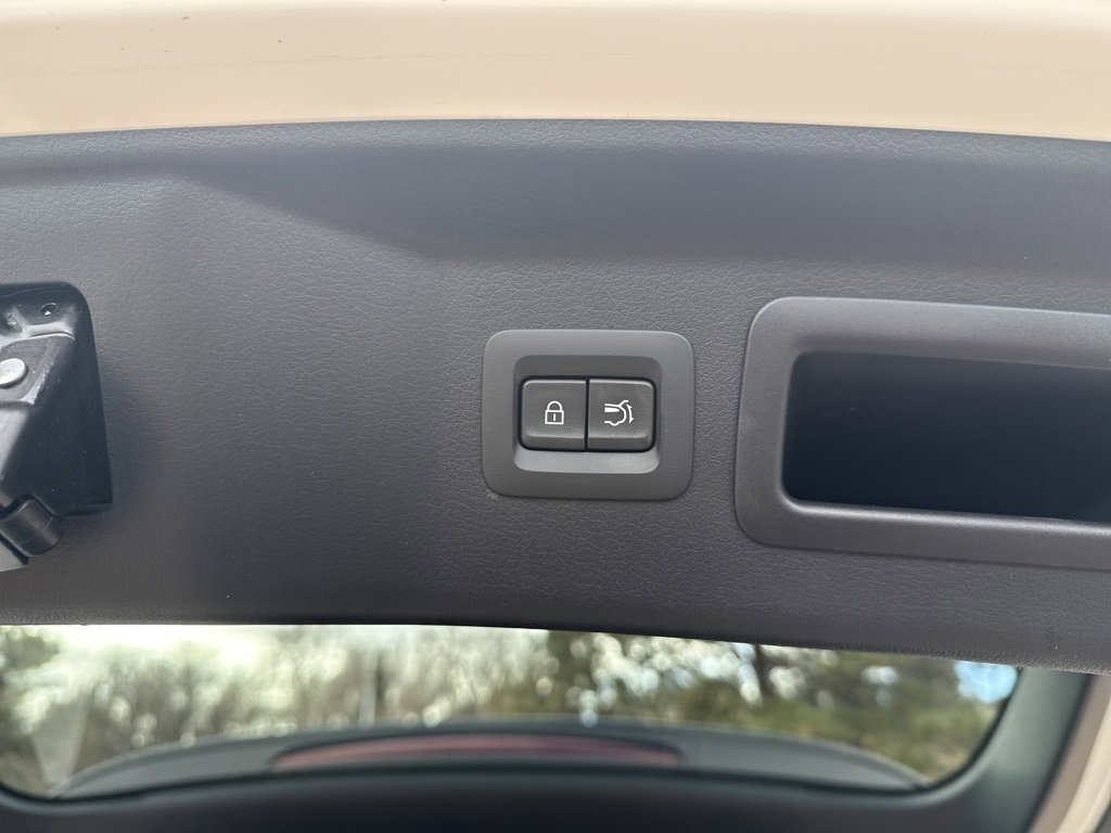 Used 2025 MAZDA CX-70 Plug-In Hybrid w/ Premium Plus image 27