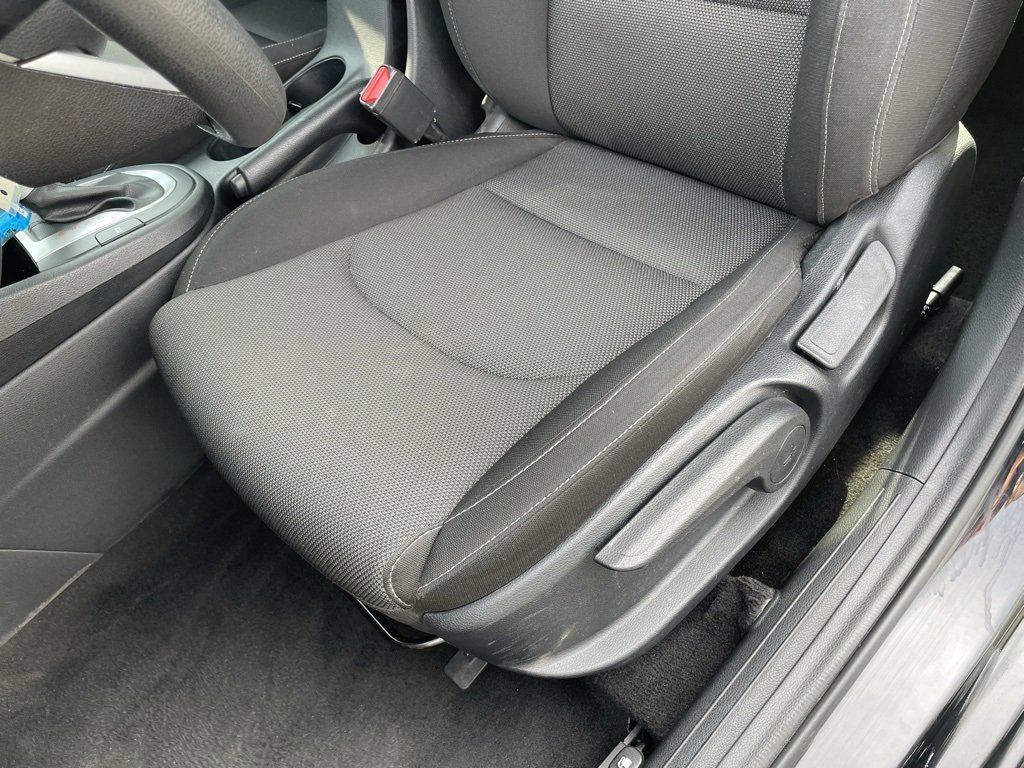 Used 2024 Kia Forte LXS image 23