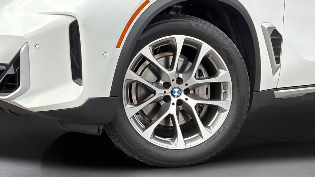Certified 2024 BMW X5 sDrive40i w/ Parking Assistance Package image 14