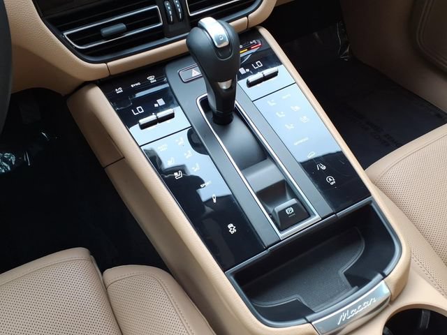 Used 2022 Porsche Macan S AWD/4WD image 7