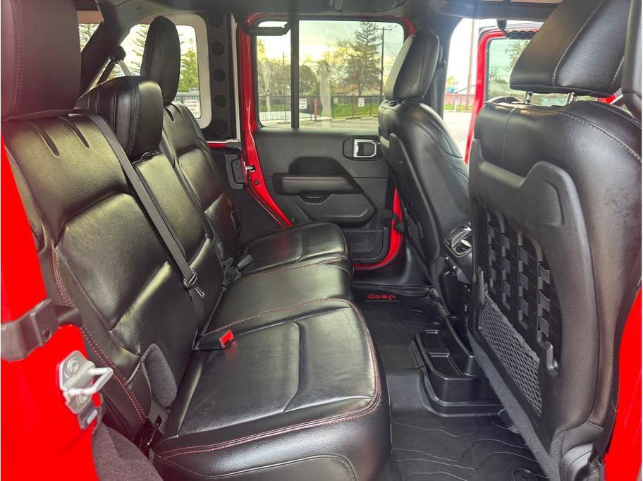 Used 2021 Jeep Wrangler Unlimited Rubicon image 34