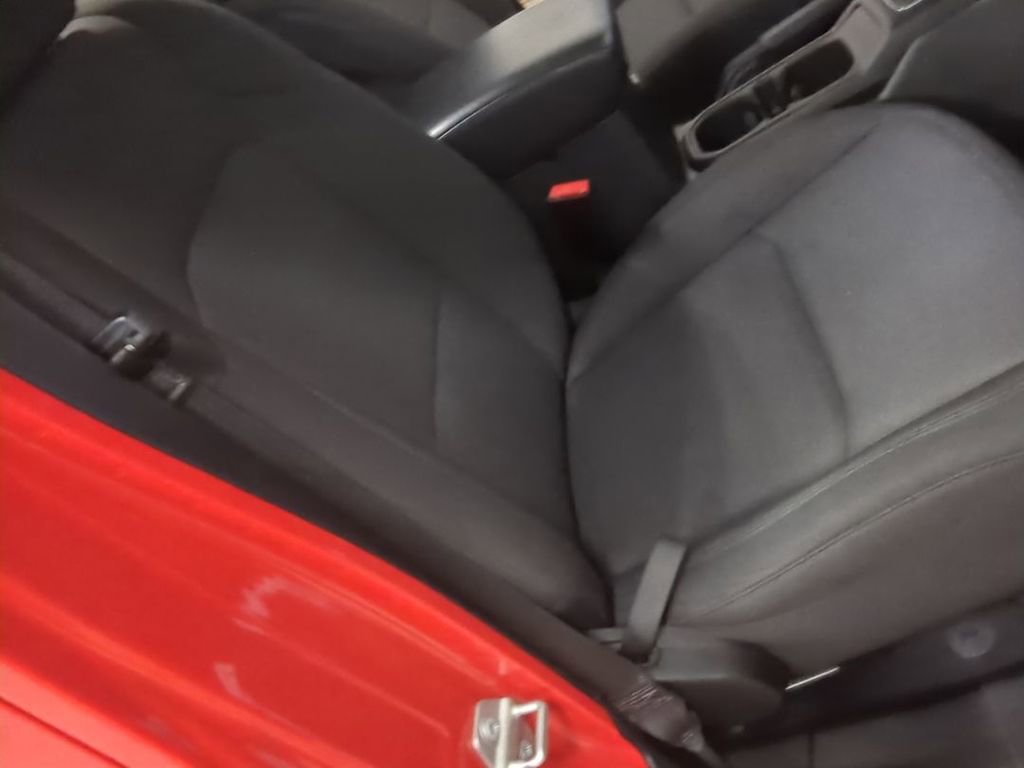 Used 2023 Jeep Wrangler Sport S image 23