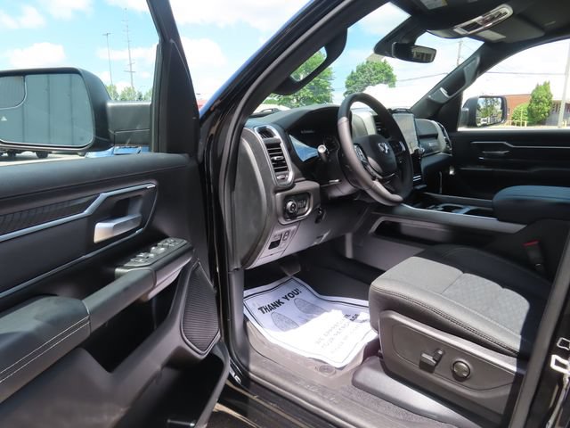 New 2026 RAM 1500 Big Horn AWD/4WD image 18