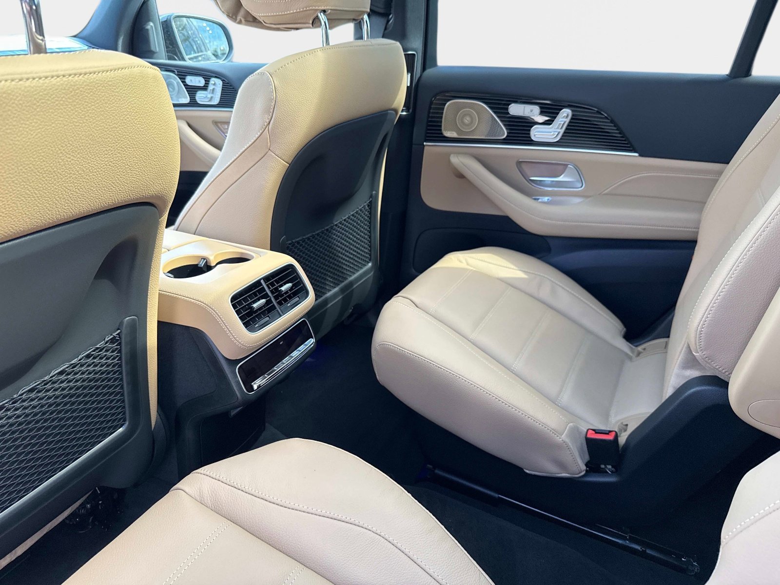 New 2026 Mercedes-Benz GLS 450 4MATIC image 14