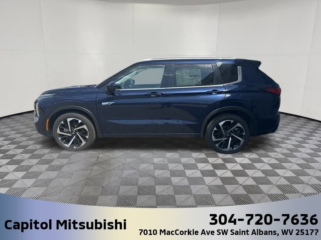 New 2025 Mitsubishi Outlander SEL image 6