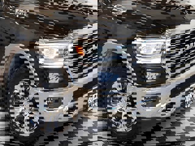 Used 2020 RAM 1500 Laramie image 38