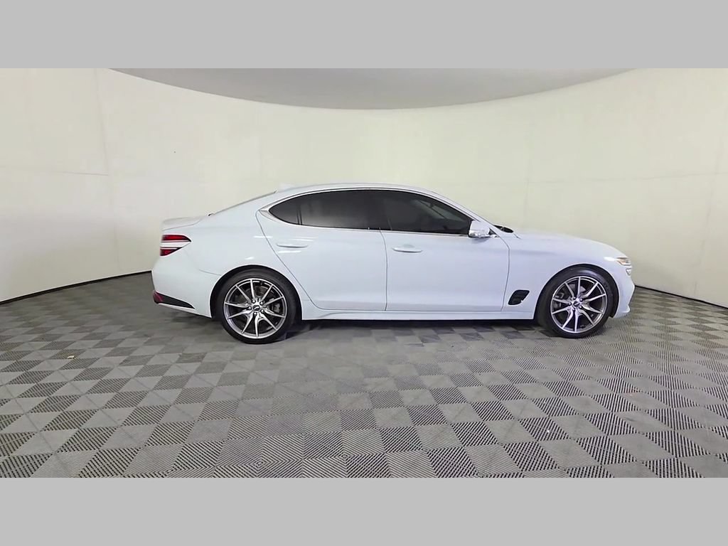 Used 2022 Genesis G70 3.3T RWD image 37
