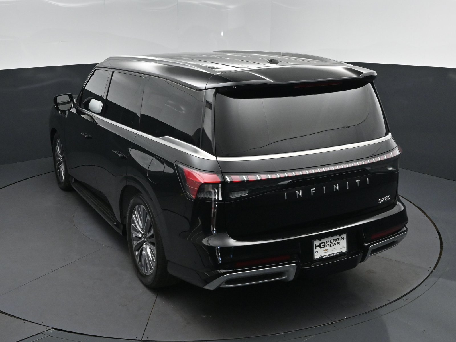 Certified 2025 INFINITI QX80 Luxe RWD image 33