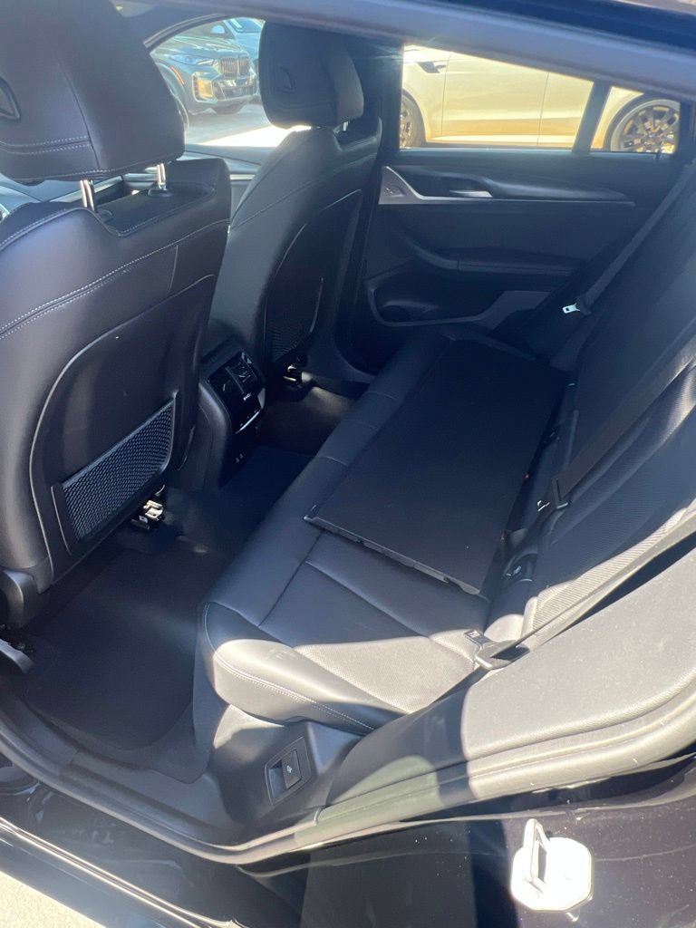 Certified 2024 BMW X4 xDrive30i w/ M Sport Package AWD/4WD image 6