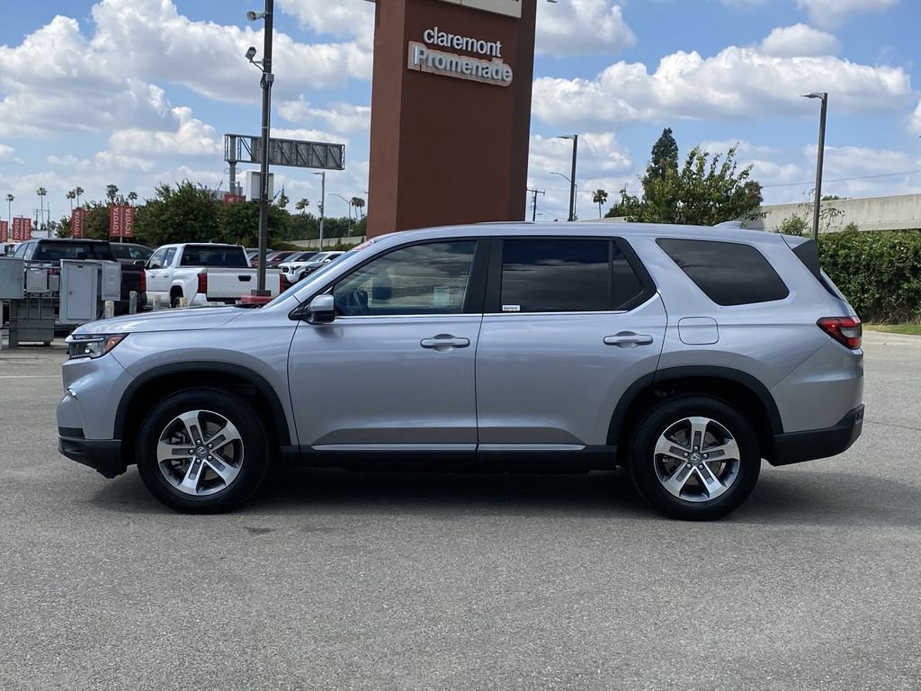 Used 2025 Honda Pilot EX-L image 40