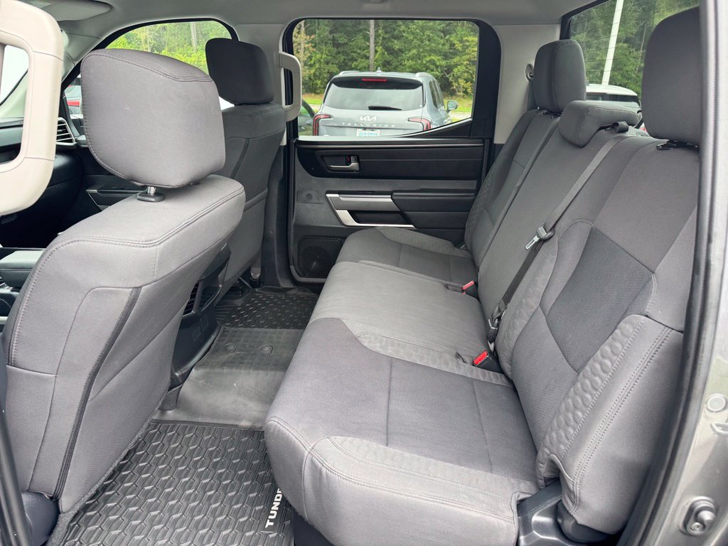 Used 2022 Toyota Tundra SR5 AWD/4WD image 27