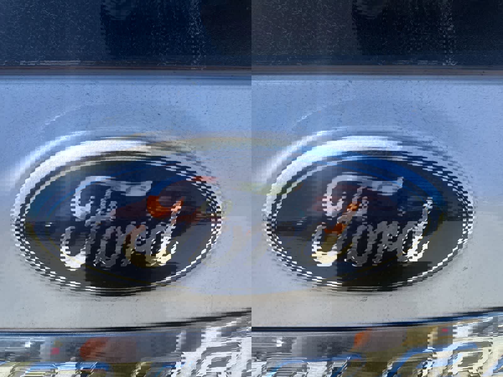 Used 2013 Ford Explorer Limited image 12