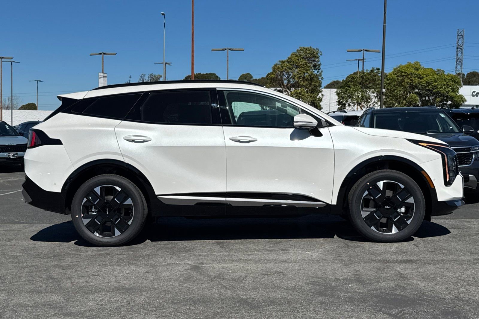 New 2026 Kia Sportage SX Prestige image 3