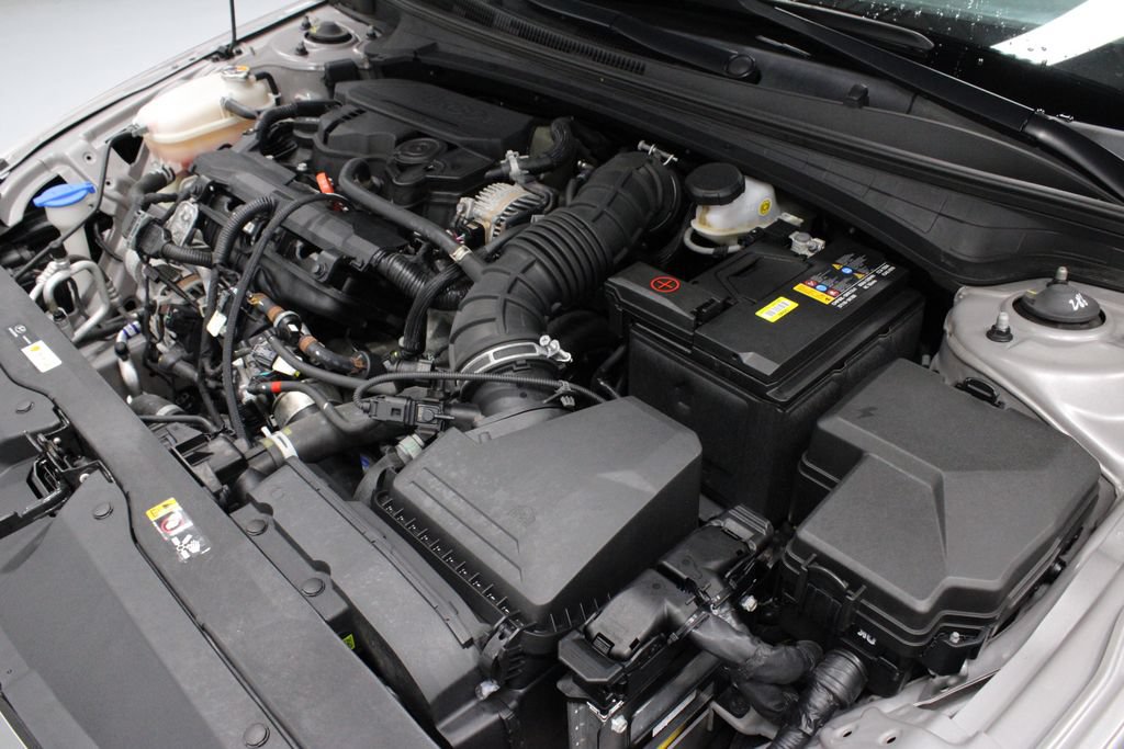Used 2024 Hyundai Elantra N Line FWD image 12